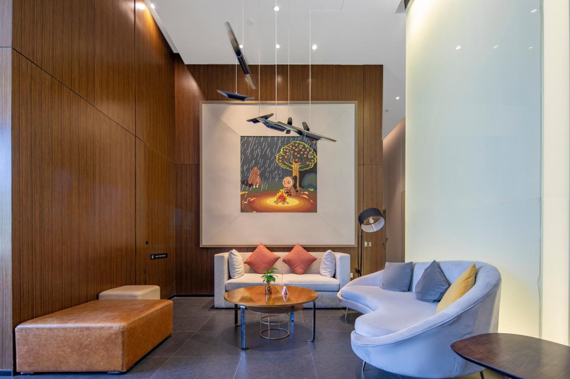 Minimax Hotel Shanghai Сунцзян Экстерьер фото