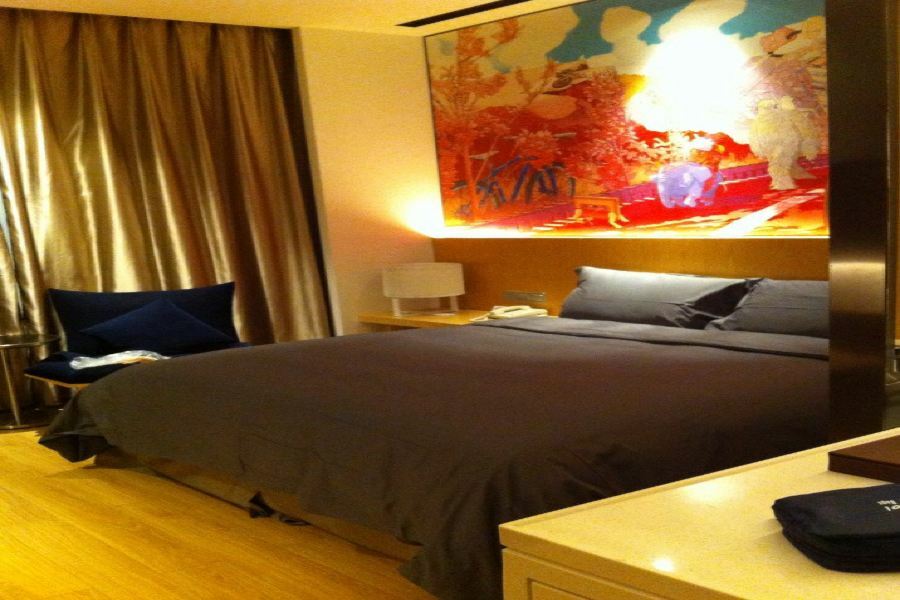Minimax Hotel Shanghai Сунцзян Экстерьер фото